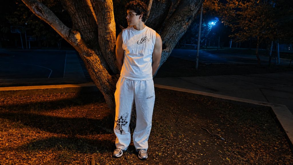 Fit completo en blanco — tank top y pants
